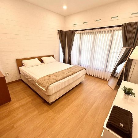 Villa Putih Le Cordon Bandung Luaran gambar